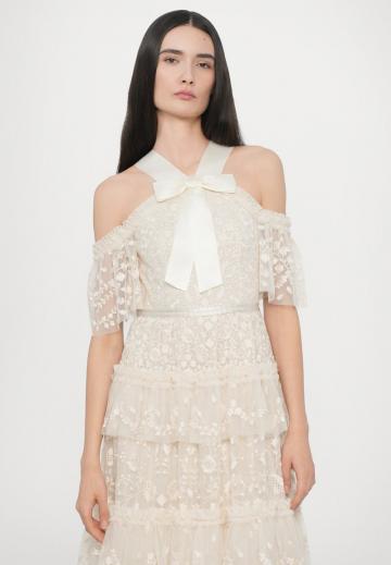 Длинное платье