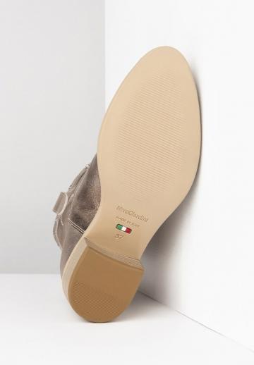 Ковбойские сапоги