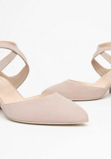 Туфли с ремешком