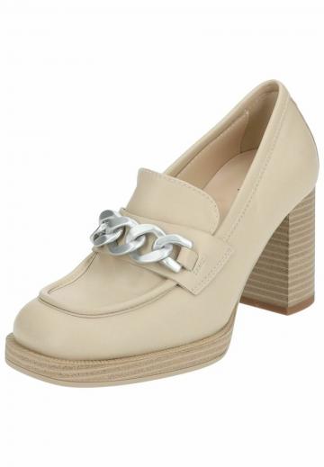 Туфли с высоким носом