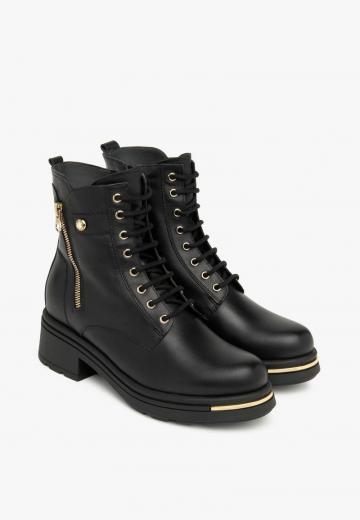 Зимние ботинки