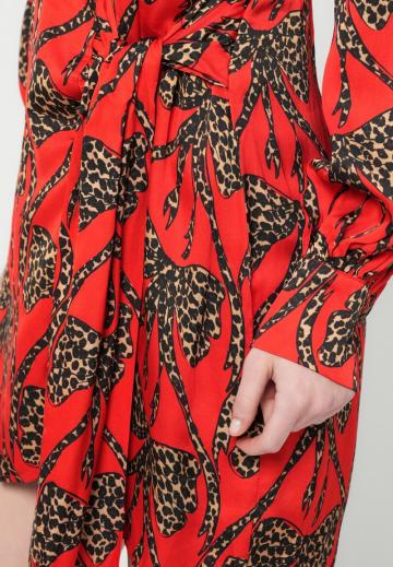 Короткое платье