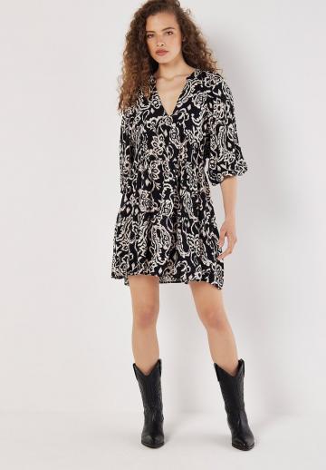 Короткое платье