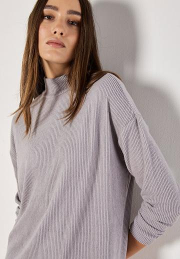 Вязаное платье