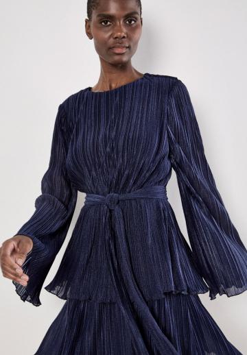 Короткое платье