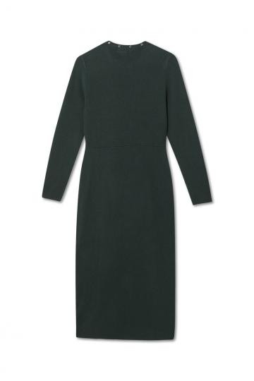 Вязаное платье