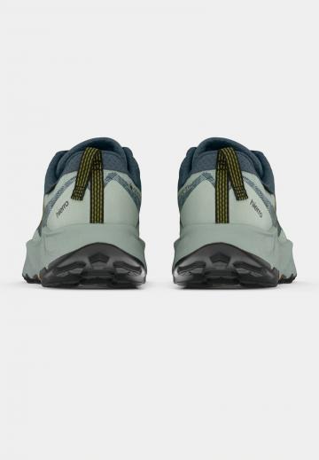 Беговые кроссовки