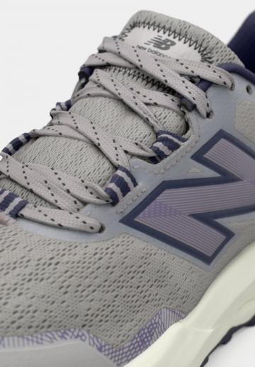 Беговые кроссовки