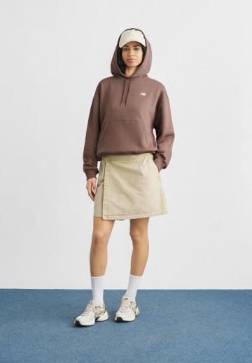 Пуловер с капюшоном