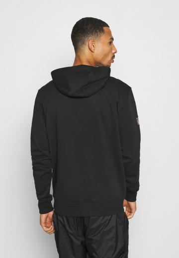 Спортивная кофта