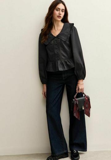 Кружевная блузка