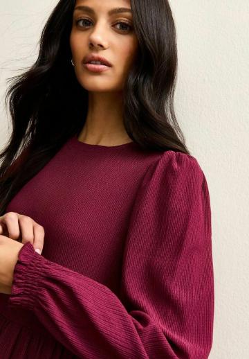 Короткое платье