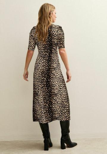 Платье футляр