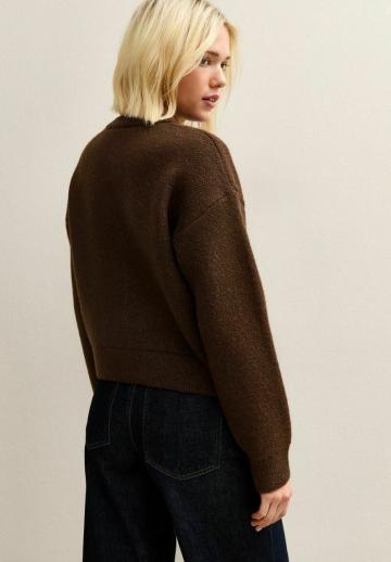 Куртка с накладнымит карманами