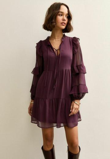 Короткое платье