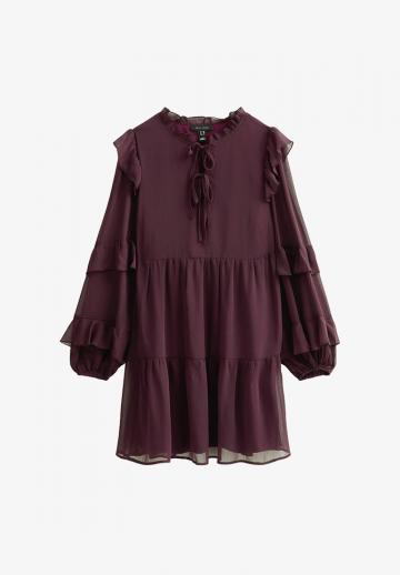 Короткое платье