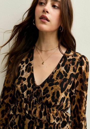 Короткое платье