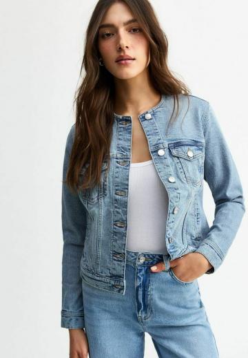 Джинсовая жилетка