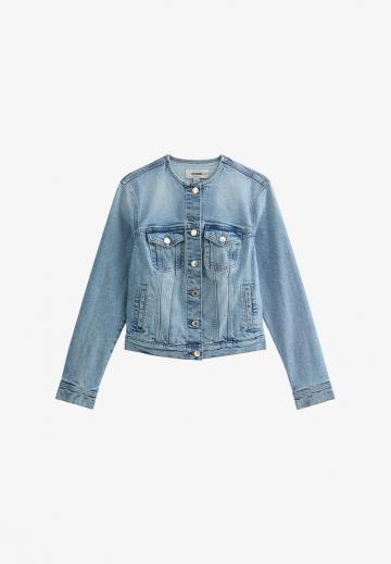 Джинсовая жилетка