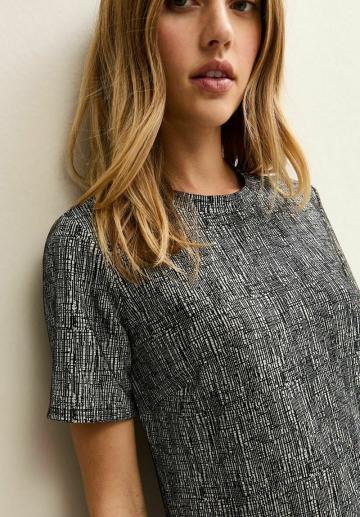 Короткое платье