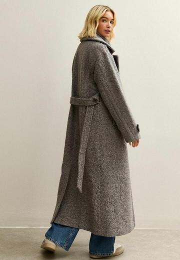 Шерстяное пальто