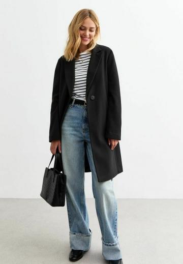 Шерстяное пальто