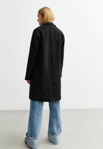 Шерстяное пальто