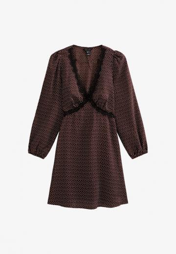 Короткое платье