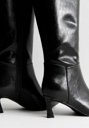 Широкие сапоги