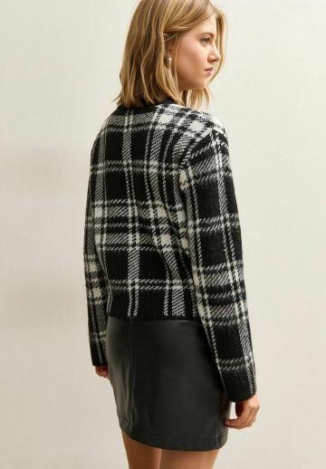 Жаккардовая кофта