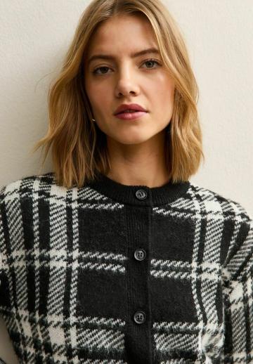 Жаккардовая кофта