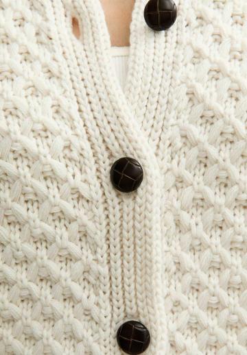 Вязаная кофта