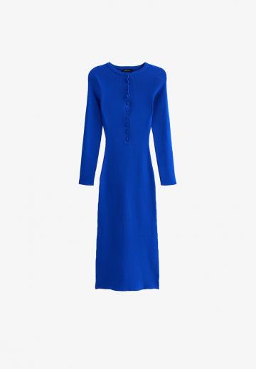 Вязаное платье