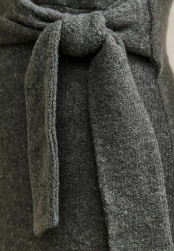 Вязаное платье