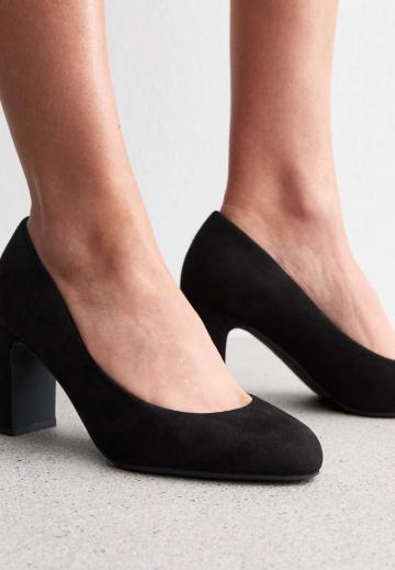 Туфли с высоким носом