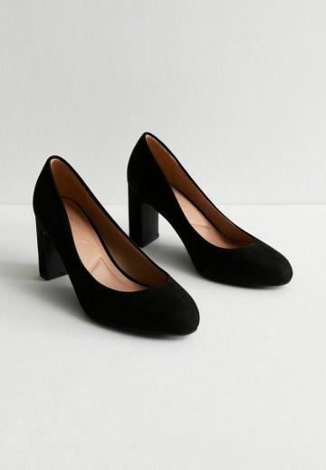 Туфли с высоким носом