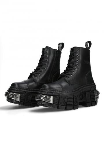 Ботинки на шнуровке