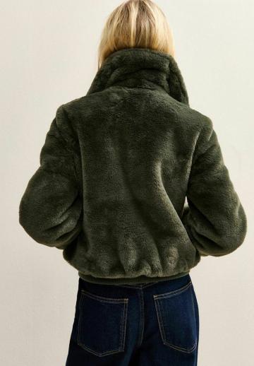 Зимняя куртка