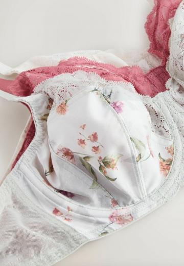 Бюстгальтер