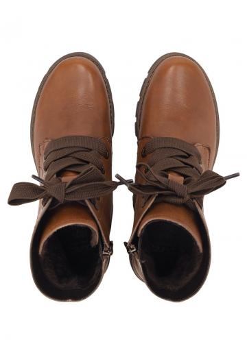 Ботинки на шнуровке