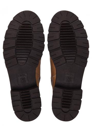 Ботинки на шнуровке