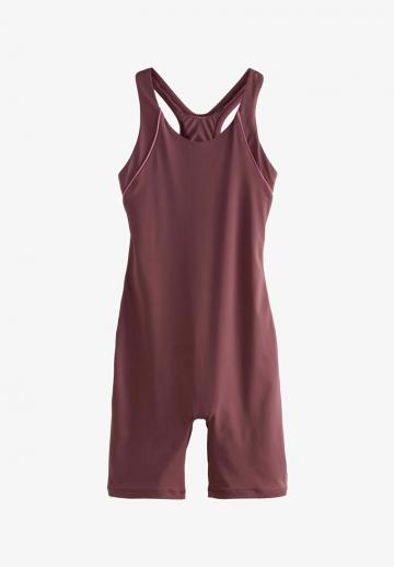 Слитный купальник