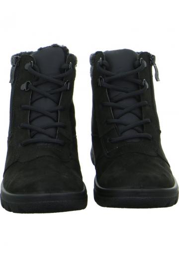 Ботинки на шнуровке