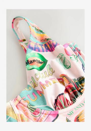 Слитный купальник