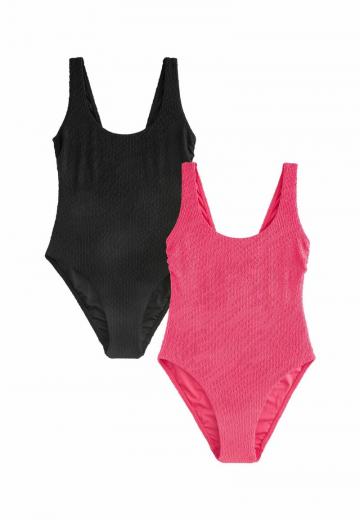 Слитный купальник