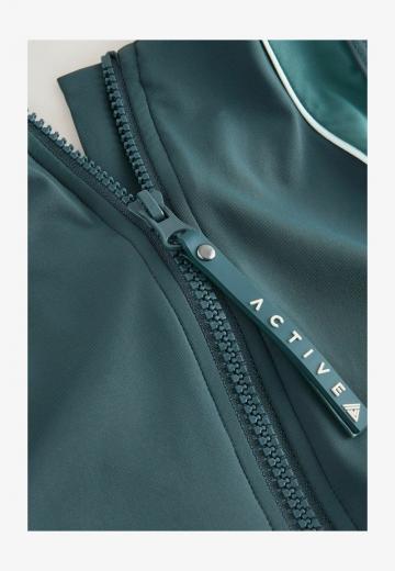 Слитный купальник