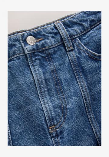 Свободные джинсы