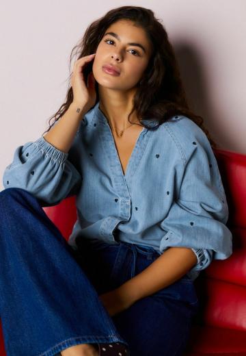 Джинсовая блузка