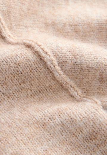 Вязаная кофта