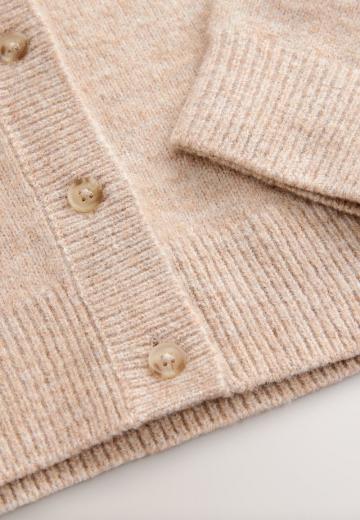 Вязаная кофта